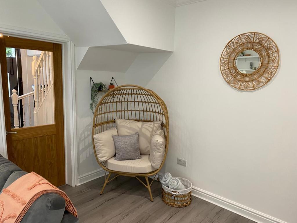Rhondda Tunnel Cottage By Staystaycations Treorky Экстерьер фото